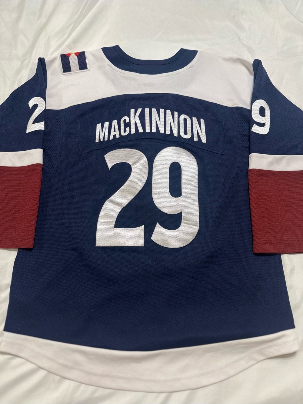 Kids Official NHL Authentic Colorado Avalanche Hockey Jersey MacKinnon #29 L/XL